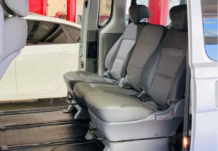 Hyundai Grand Starex I