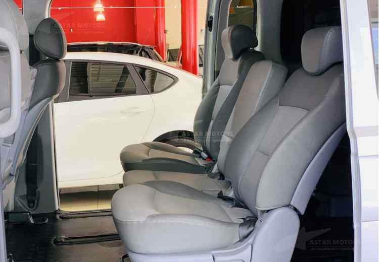 Hyundai Grand Starex I