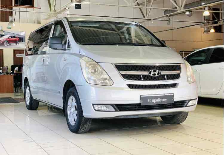 Hyundai Grand Starex I