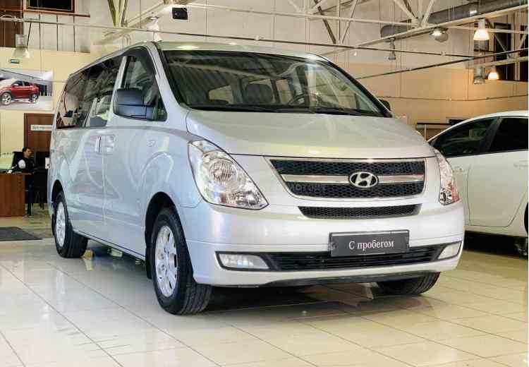 Hyundai Grand Starex I