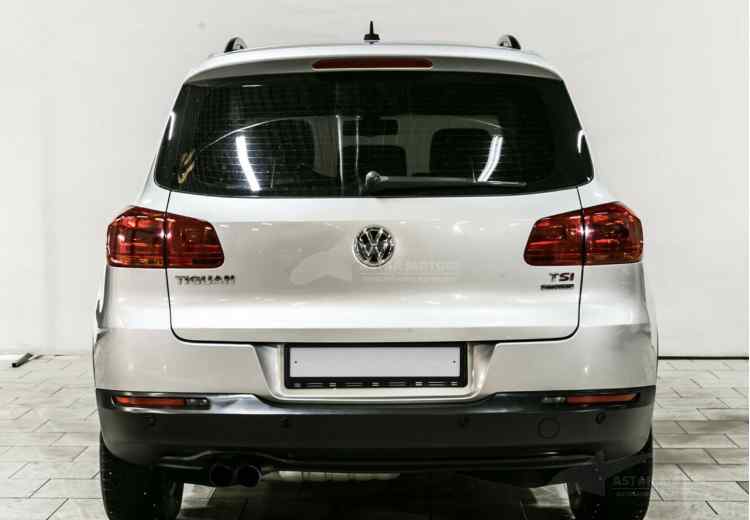 Volkswagen Tiguan I Рестайлинг