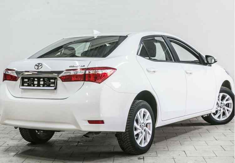 Toyota Corolla XII (E210)