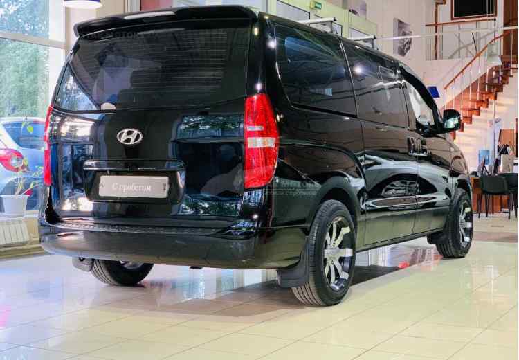 Hyundai Grand Starex I