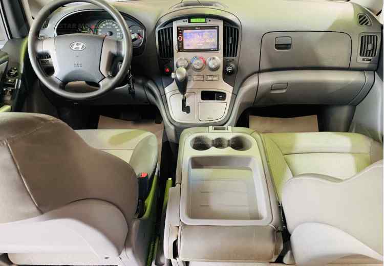 Hyundai Grand Starex I