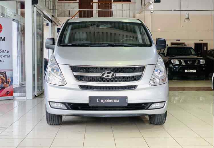 Hyundai Grand Starex I