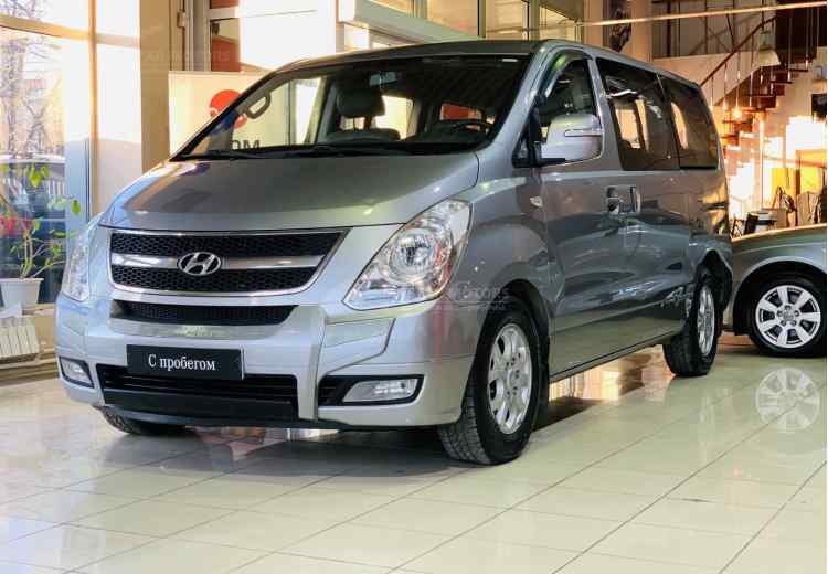Hyundai Grand Starex I