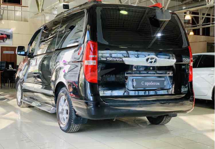 Hyundai Grand Starex I