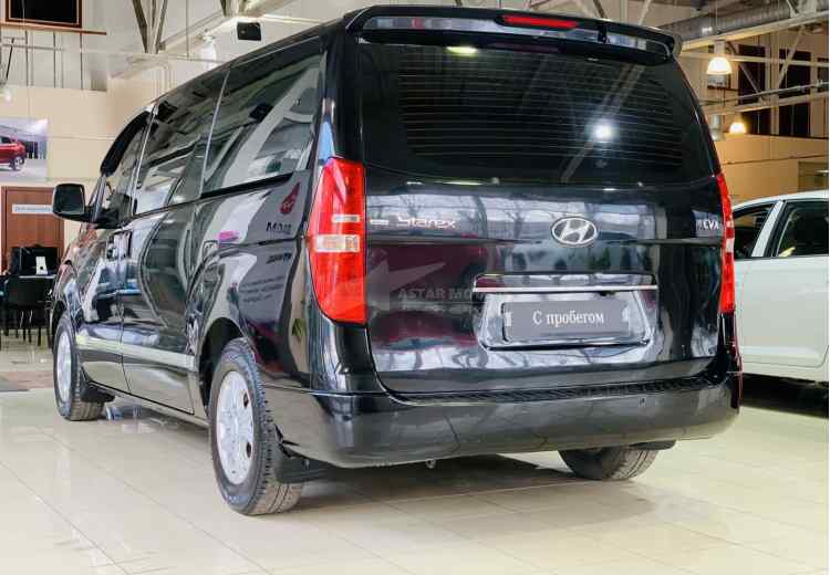 Hyundai Grand Starex I