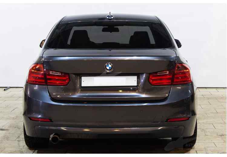 BMW 3 серии VI (F3x)