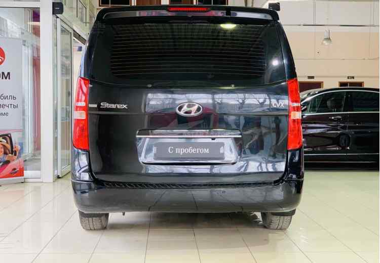 Hyundai Grand Starex I