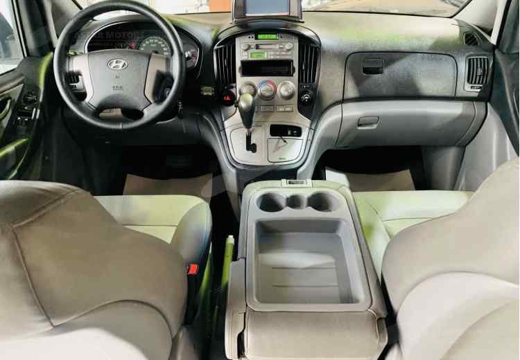Hyundai Grand Starex I
