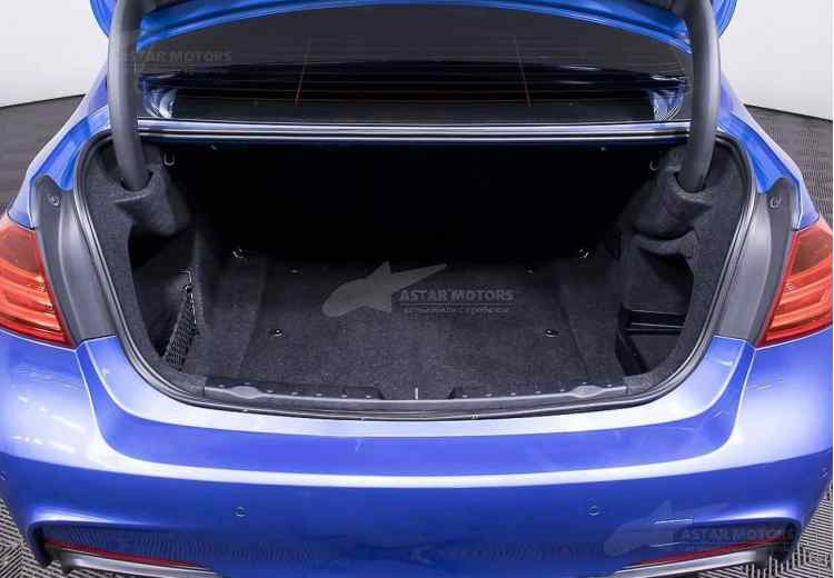 BMW 3 серии VI (F3x)