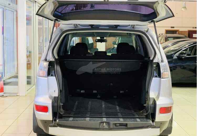 Mitsubishi Outlander II Рестайлинг