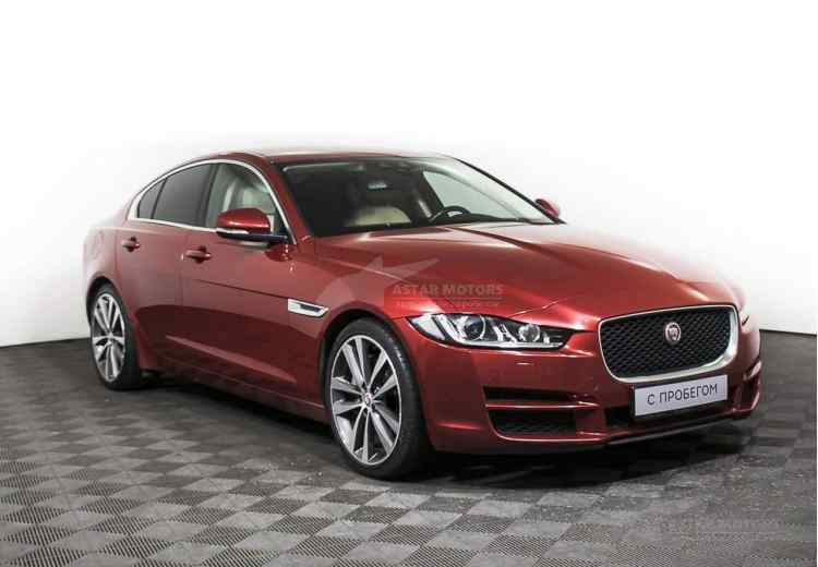 Jaguar XE I