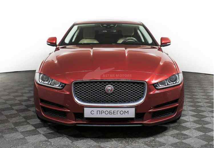 Jaguar XE I