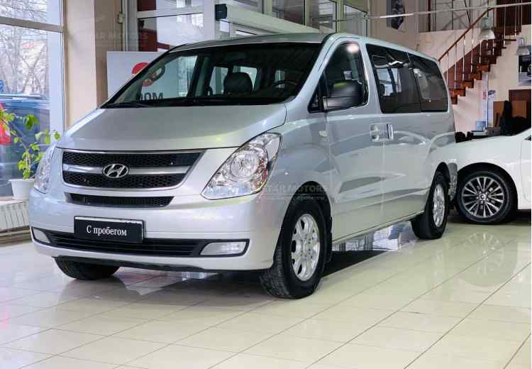 Hyundai Grand Starex I