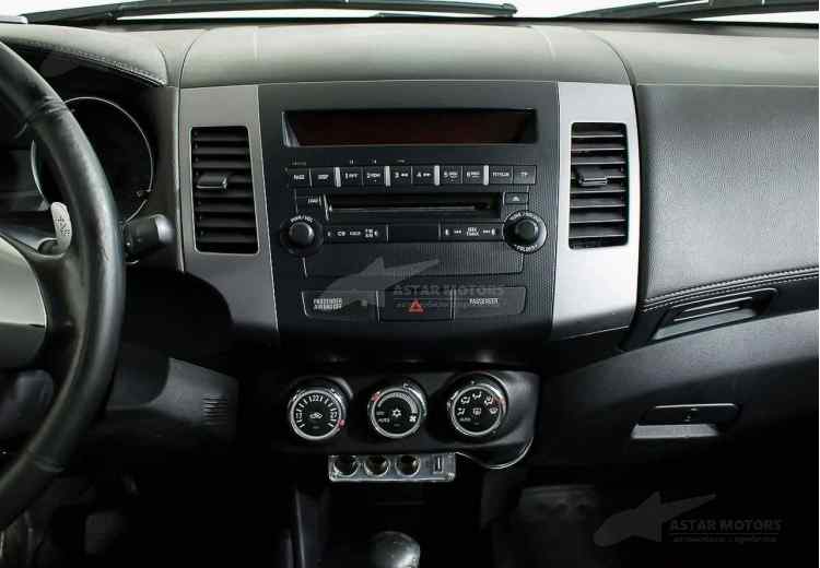 Mitsubishi Outlander II Рестайлинг