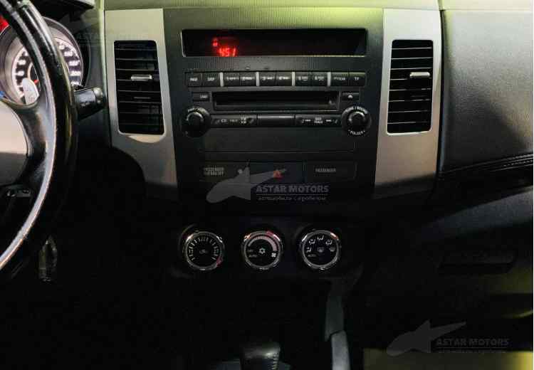 Mitsubishi Outlander II Рестайлинг