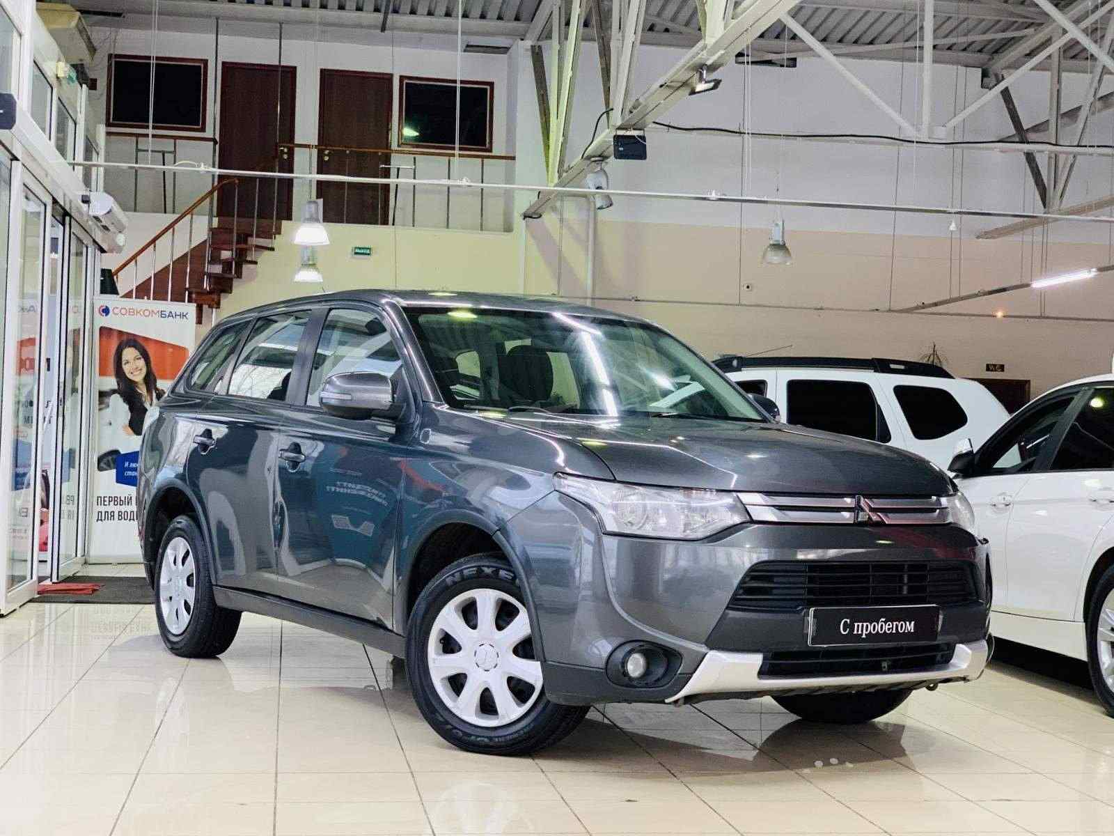 Mitsubishi Outlander 3 2014