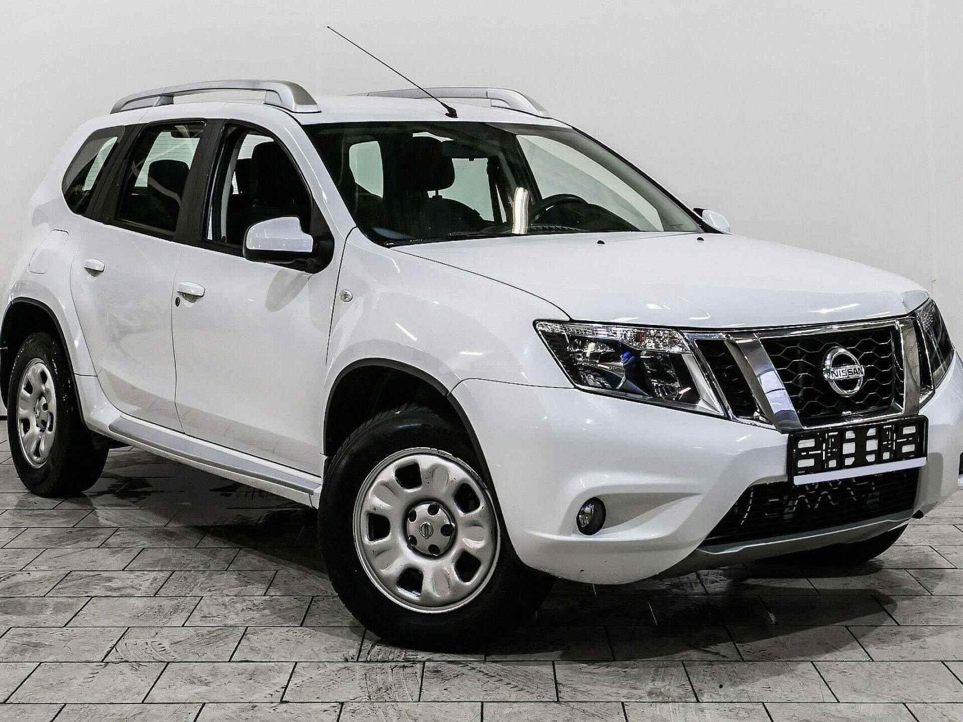 Ниссан террано 2017г. Nissan Terrano 2017. Nissan Terrano 2017 белый. Nissan Terrano 2017 двигатель. Nissan Terrano 2017 двигатель отдельно.