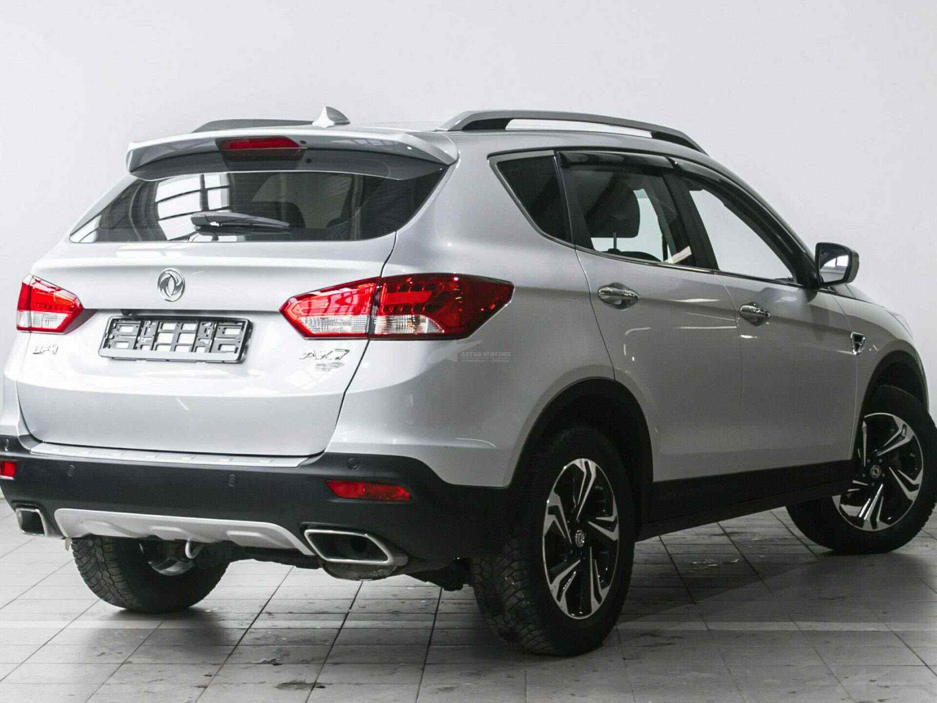 Dongfeng ax7